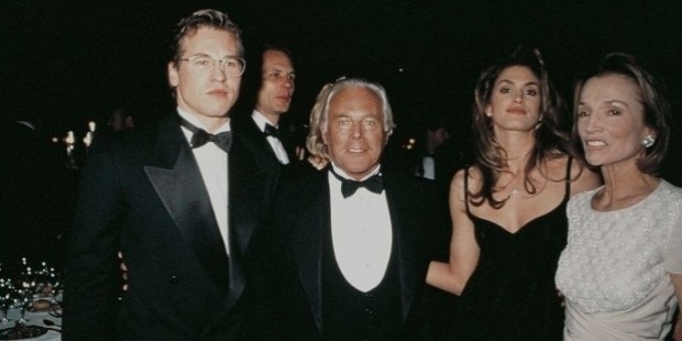  giorgio armani with val kilmer, cindy crawford and lee radziwill