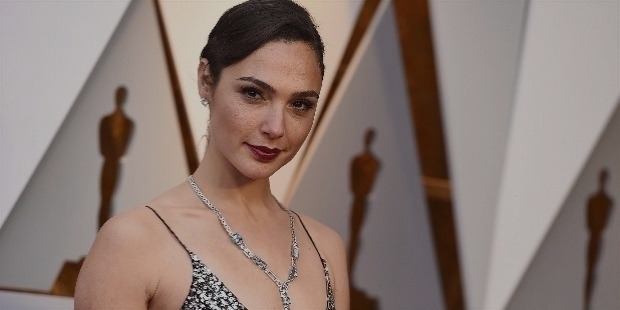 GAL GADOT