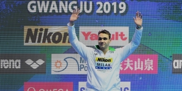 First Hungarian to Break 200m Butterfly World Record: Kristof Milak