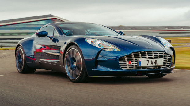 aston martin one 77