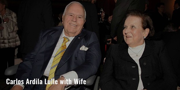 carlos ardila lulle with wife