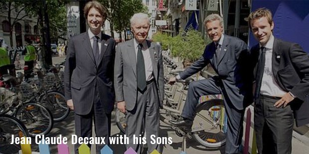 jean claude decaux with his sons