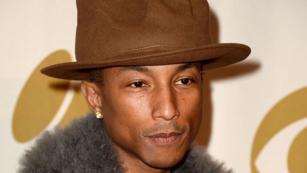 pharrell williams  vivienne westwood hat  1 