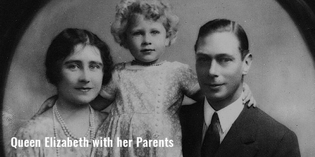 queen elizabeth with her parents