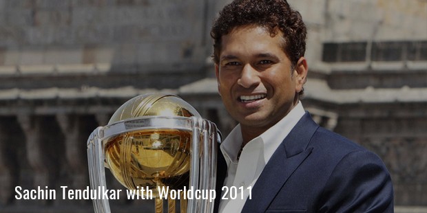 sachin tendulkar with worldcup 2011