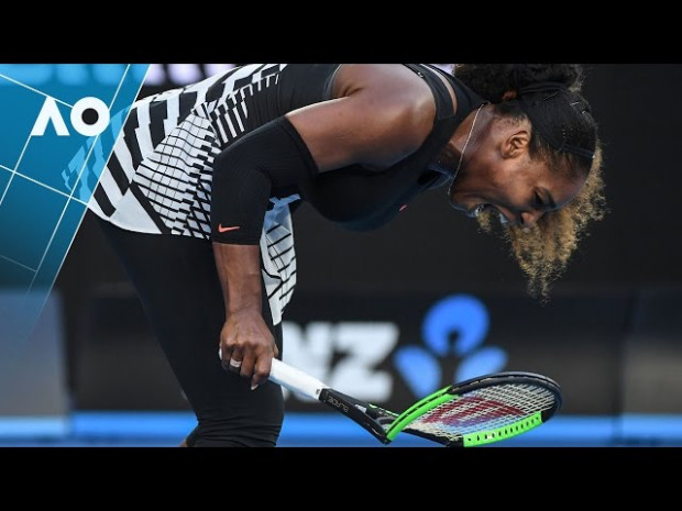 serena williams’ smashed racket