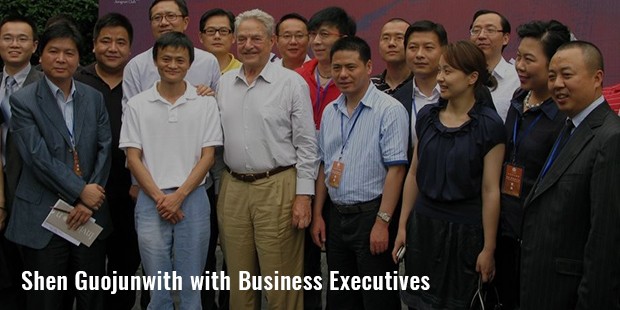 shen guojunwith with business executives