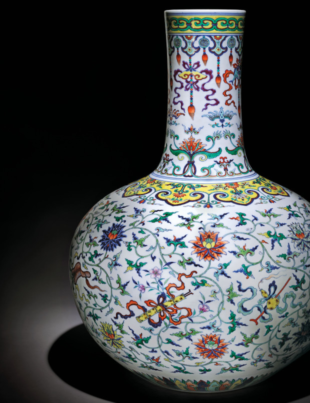 the taber family tianqiuping vase 3