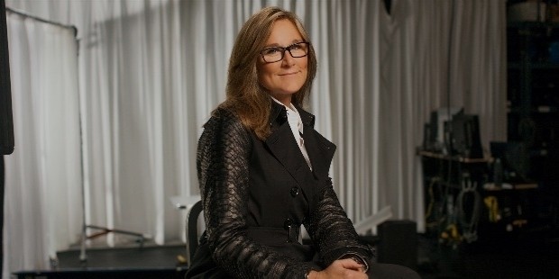 angela ahrendts 2