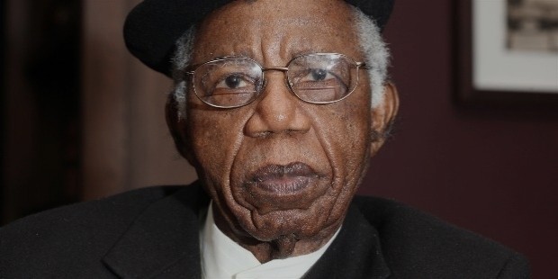 chinua achebe