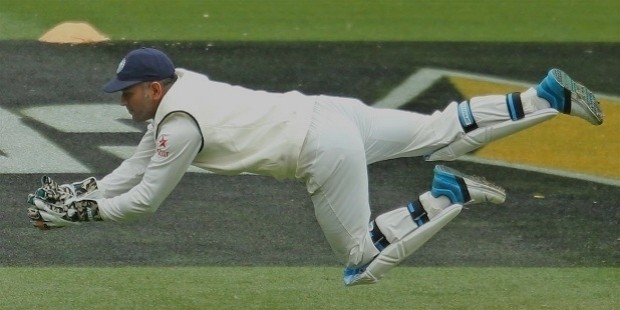 dhoni wicket keeping