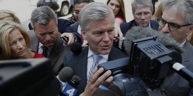 dp picturestrial of gov bob and maureen mcdonnell 20140728