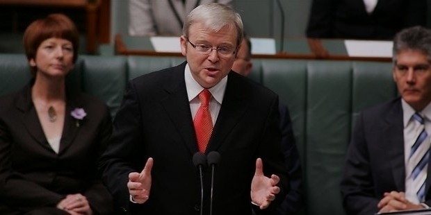 evin rudd delivers his apology to the stolen generations