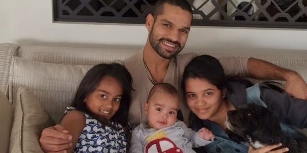 indian cricketer shikhar dhawan family photos 10