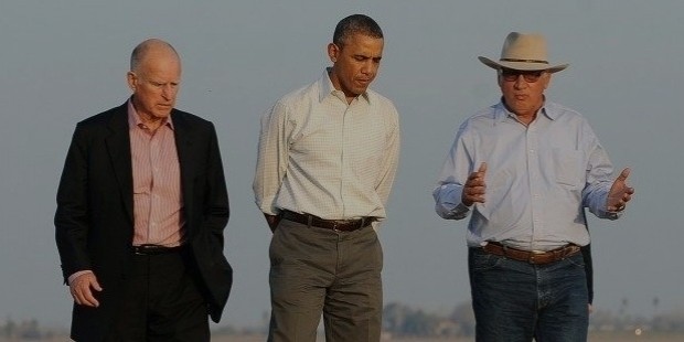 jerry brown obama farm 640x511