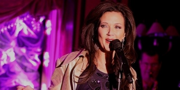 lynda carter singing