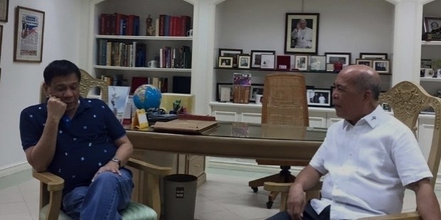 mayor rodrigo duterte meets with davao archbishop romulo