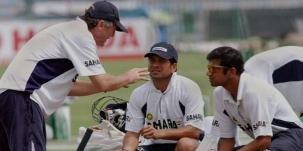 sachin with john right