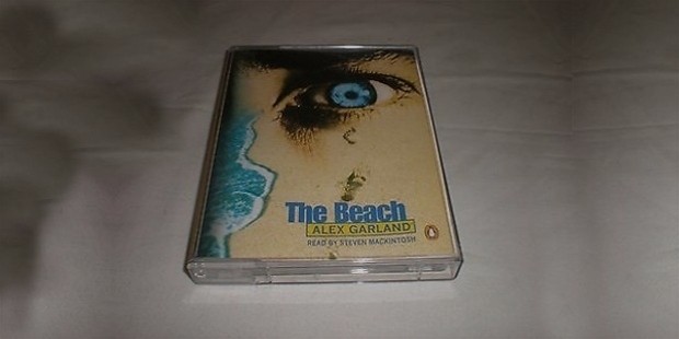 the beach book by alex garland