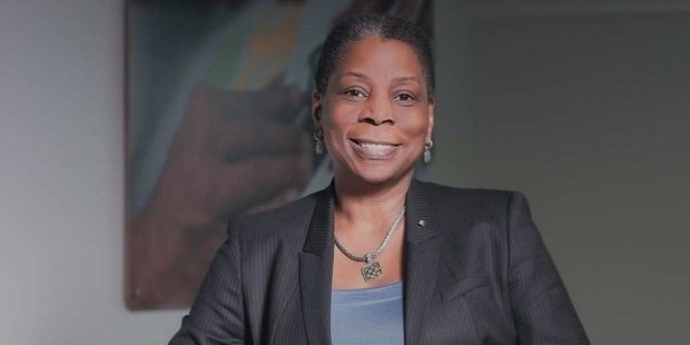 ursula burns wake up time