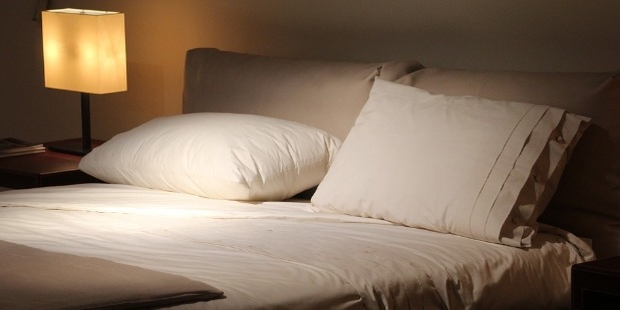 10 Things Successful People do Before Going to Sleep