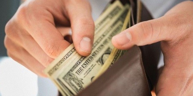 10 Tips to Make Your Salary Last Longer