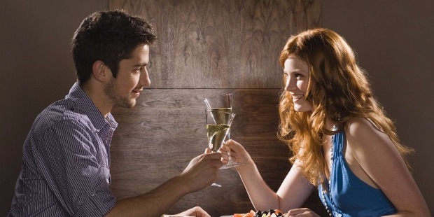 15 First Date Ideas for a Time Strapped Professional