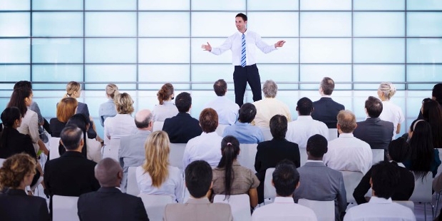 Public Speaking for Success 101: The Secrets on Writing and Delivering a Great Speech