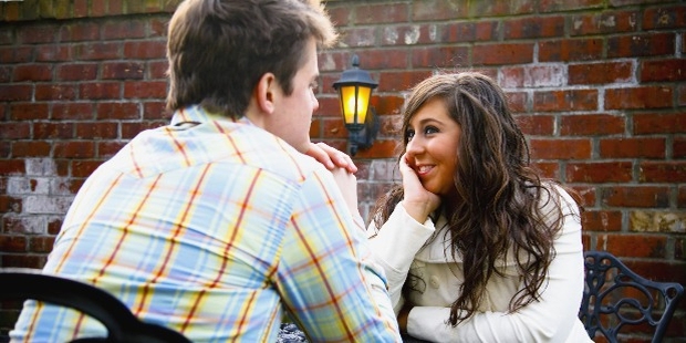 7 Creative Small Scale First Date Ideas