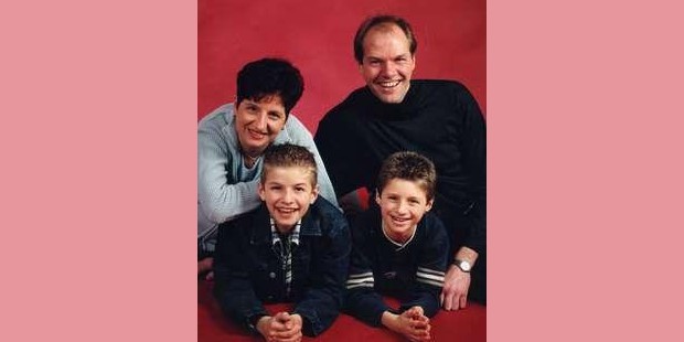 Thoms Muller with his parents and brother