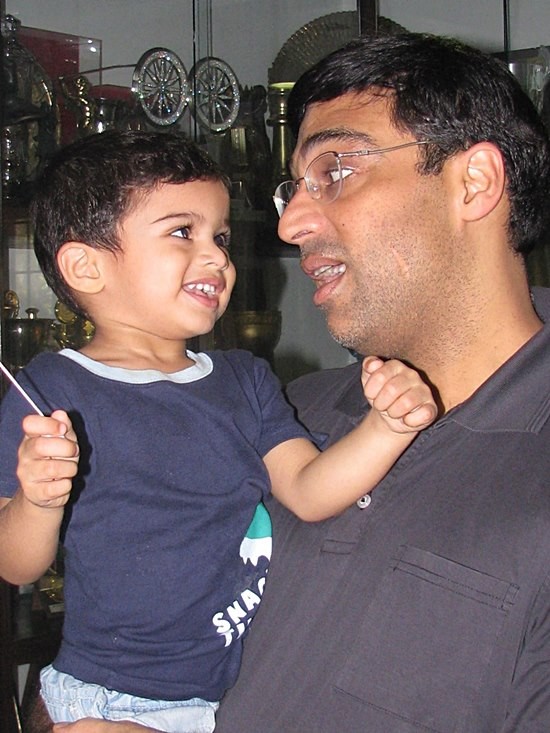 Vishwanathan Anand With his Son