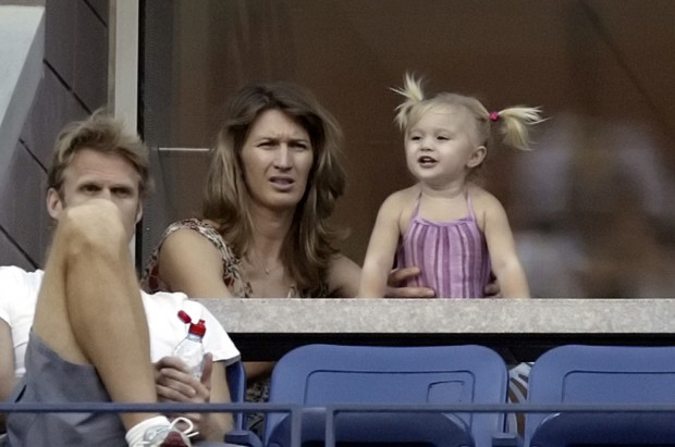 Stefani Graf and her daughter watching Agassi's Game