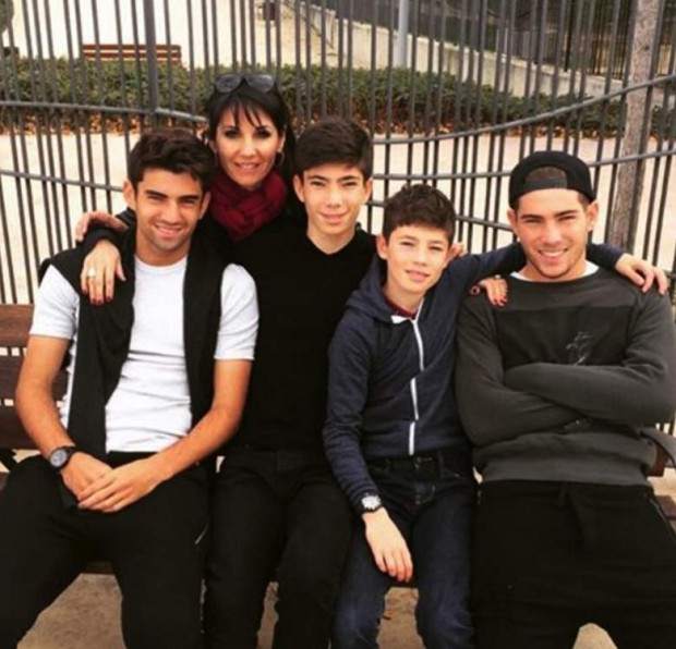 Véronique Zidane with her sons