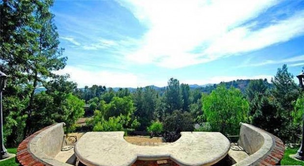A view of California hills from Drake house