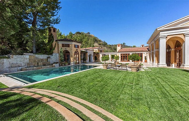 Inside Of Denzel Hayes Washington, Jr. Mansion