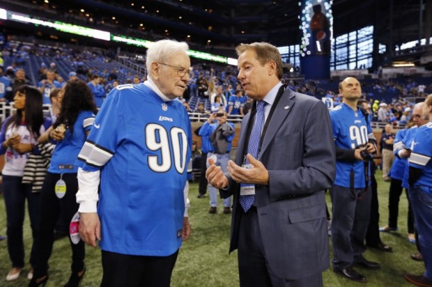 Detroit Lions Vice Chairman Bill Ford meets with Warren Buffett