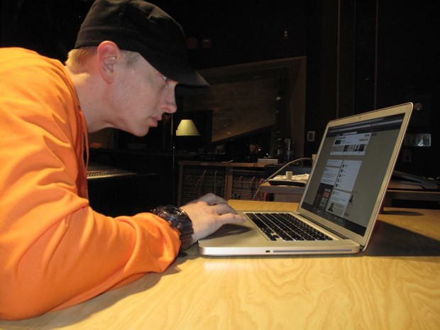 Eminem answeing the questions asked by his fans in facebook
