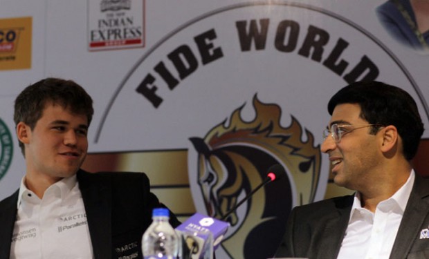 Magnus Carlsen with Viswanathan Anand during a press conference