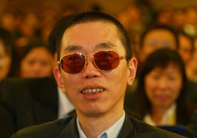 Shi Yuzhu Young