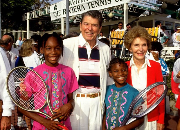 Ronald Reagan together with a young Venus and Serena Williams