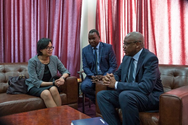 Sri Mulyani Indrawati meets with Democratic Republic of Congo Minister of Finance Henri Yav Mulang