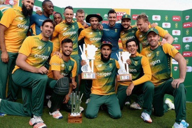 Imran Tahir With His Team After Winning the Series