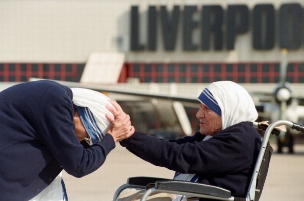Mother Teresa at Liverpool Airport