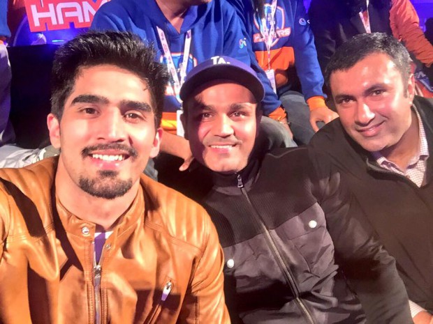 Vijender with Sehwag and Anirudh during a Kabbadi game