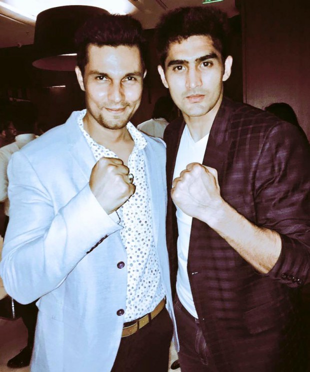 Actor Randeep Hooda and Vijender Singh 