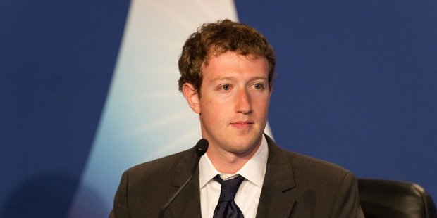 Mark Elliot Zuckerberg 