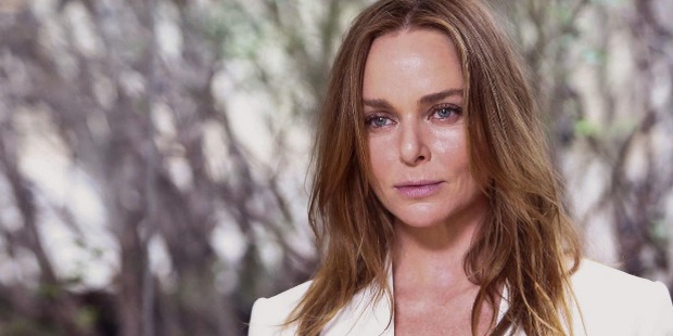 Stella McCartney, Biography & Facts